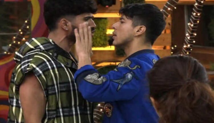 Bigg Boss OTT: Pratik Sehajpal locks horns with Zeeshan Khan; the